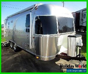 2017 AIRSTREAM SIGNATURE