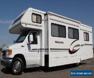 2005 Winnebago Minnie Winnie Great Condition