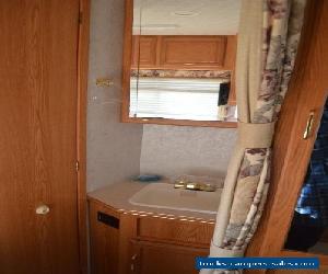 2001 Winnebago Minnie 