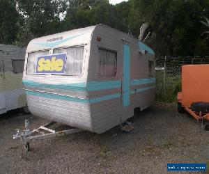 Glenlee Vintage Retro Caravan - 70's