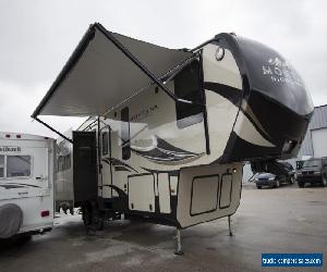 2017 Keystone Montana High Country 352RL Camper