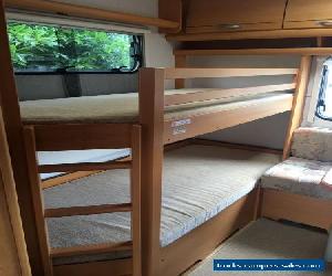 Family Caravan with bunk beds Geist AK495