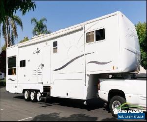 2005 Alfa See Ya SY35RL Fifth Wheel