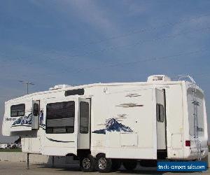 2006 KEYSTONE MONTANA 3685 FL