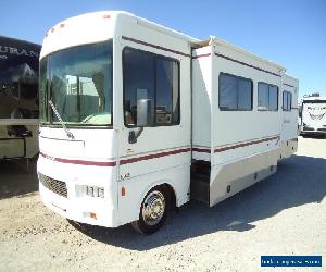 2002 Itasca Sightseer One Owner Clean 30B Single Slide Out