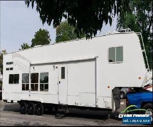 2006 Weekend Warrior SLC3905 Toy Hauler