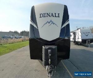 2017 Dutchmen Denali 325RL Camper