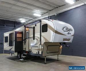 2017 Keystone Cougar Xlite 29RES Camper