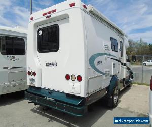 2002 Dynamax Starflyte --