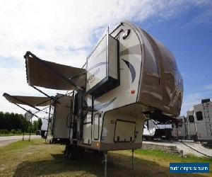 2017 Forest River Rockwood Signature Ultra Lite 8289WS Camper