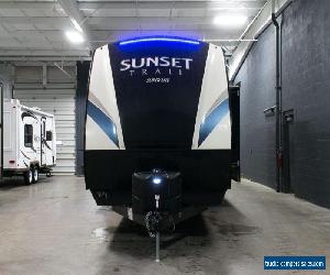 2017 CrossRoads Sunset Trail Super Lite 331BH Camper