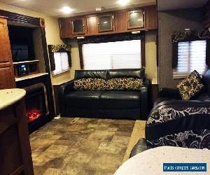 2016 - Coachmen Freedom Express (Maple Leaf Edition) Travel Trailer