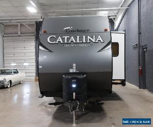 2017 Coachmen Catalina Legacy Edition 243RBS Camper