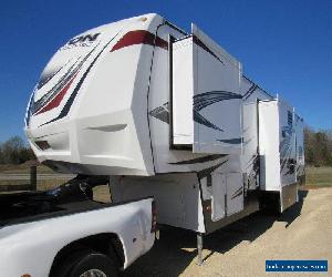 2017 Dutchmen Voltage Triton 3551 for Sale