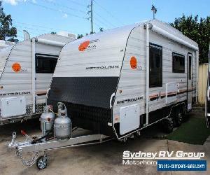 2017 Nova Metrolink 176-1R Light Grey Caravan