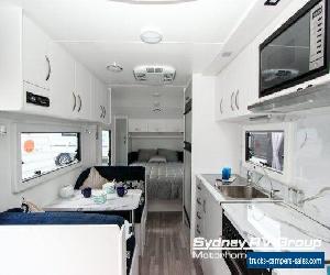 2017 Nova Metrolink 176-1R Light Grey Caravan