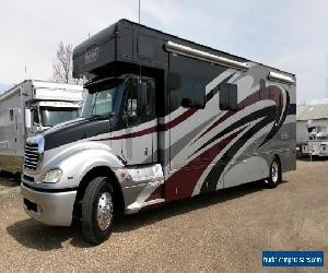 2013 Haulmark Freightliner Columbia