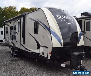 2017 CrossRoads Sunset Trail Super Lite 291RK Camper