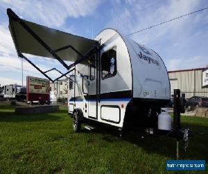 2017 Jayco Hummingbird 17FD Camper