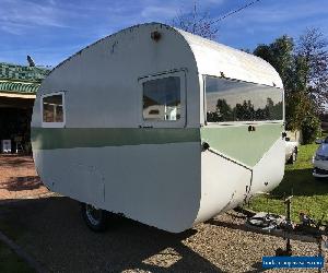 Caravan 1950s Bondwood,last registered 1971,been stored in shed all its life