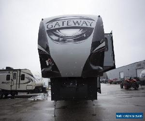 2017 Heartland Gateway 3712RDMB Camper