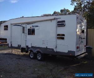 2007 30' Fifth Wheeler Caravan, large slideout, bunks, shower, toilet, 3 way fri