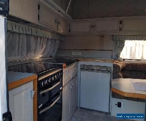 2001 Avan 'The Rhys' Pop Top Caravan