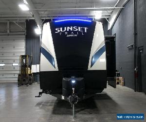 2017 CrossRoads Sunset Trail Super Lite 289QB Camper