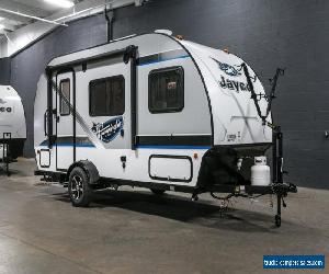 2017 Jayco Hummingbird 17RB Camper