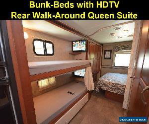 2015 Winnebago Minnie Winnie 31h Queen & Bunk Bed Model