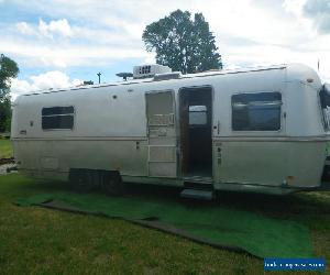 1975 Airstream La Grand 26'