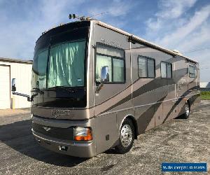 2004 FLEETWOOD DISCOVERY for Sale