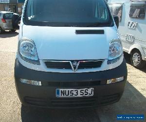 Vauxhall VIVARO 2700 DI SWB camper/day van