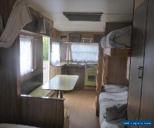 FRANKLIN 19 1/2FT CARAVAN,BUNKS, ISLAND D/BED, FRONT KITCHEN, NEW TYRES & WHEELS