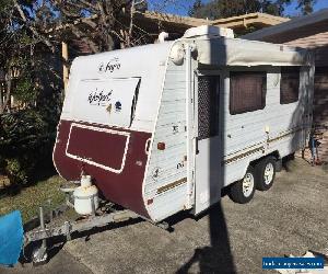 Jayco Westport 1996 model family caravan with bunks