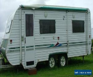 Caravan Regent Cruiser Series 3 2003 21'