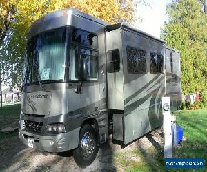 2005 Winnebago Adventurer