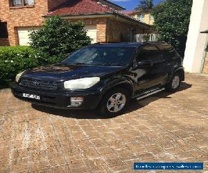 Toyota RAV 4 cruiser car  in good condition