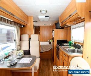 2008 Sunliner Holiday White & Brown M Motor Home