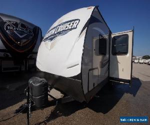 2016 Cruiser Shadow Cruiser 240BHS Camper