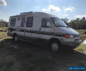 1999 Winnebago Rialta