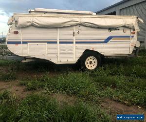 Goldstream Wind up Camper Solar 