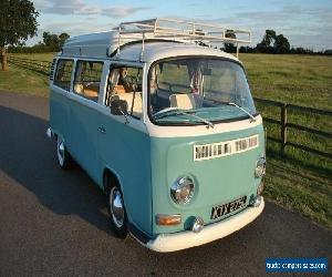 VW T2 BAY WINDOW CAMPER VAN 1972