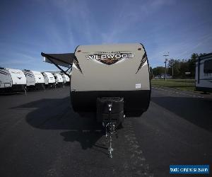 2018 Forest River Wildwood X-Lite 261BHXL Camper