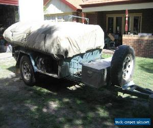  Off Road Soft Floor Camping Trailer