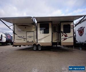 2017 Forest River Rockwood Signature Ultra Lite 8324BS Camper