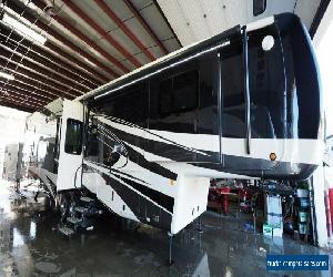 2019 DRV Suites Mobile Suites 40KSSB4 Camper