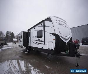 2017 Keystone Outback 328RL Camper