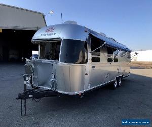 2012 Airstream Classic Limited 30