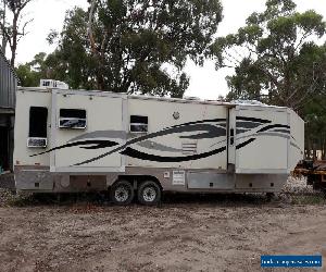 5th wheeler caravan 34' Pacific Adventurer 2010 model